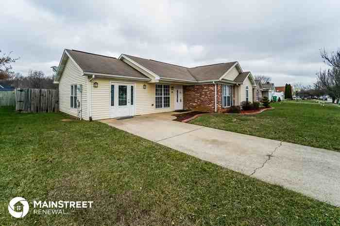 1406 High Meadow Road - Photo 3 of 16