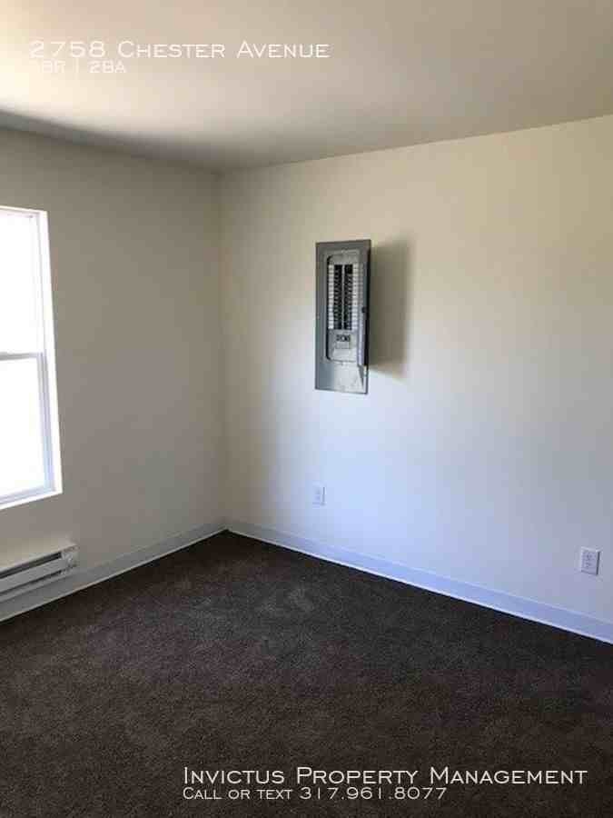 2758 Chester Avenue - Photo 3 of 7