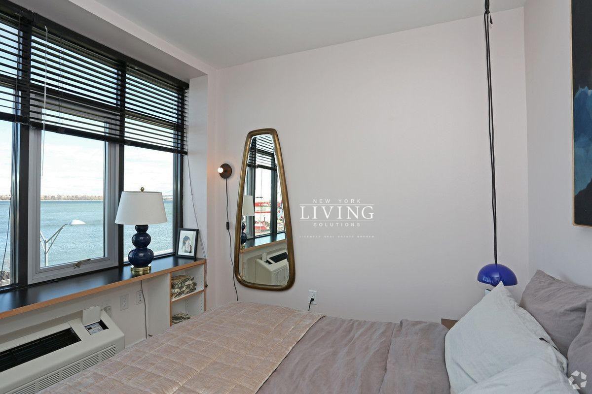 8 Navy Pier Court 5941 - Photo 3 of 9