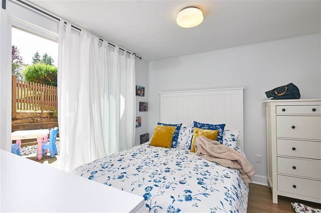 303 Highland Way - Photo 3 of 7