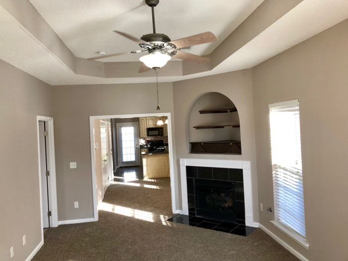 9724 Moonlight Dr - Photo 2 of 5