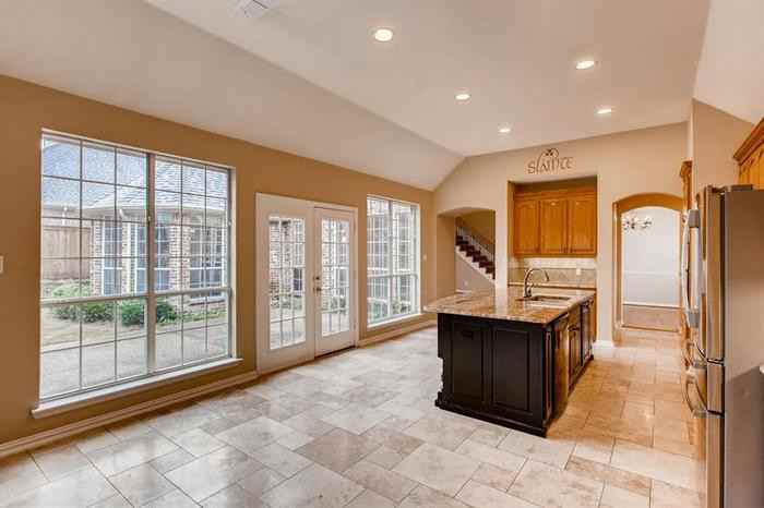 2212 Whitney Lane - Photo 3 of 18