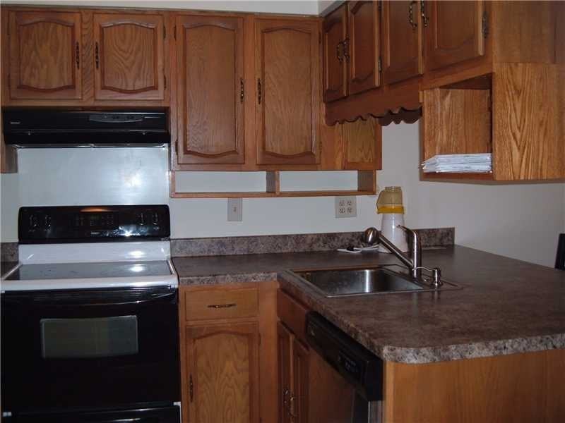 205 Georgetown Ln - Photo 3 of 13