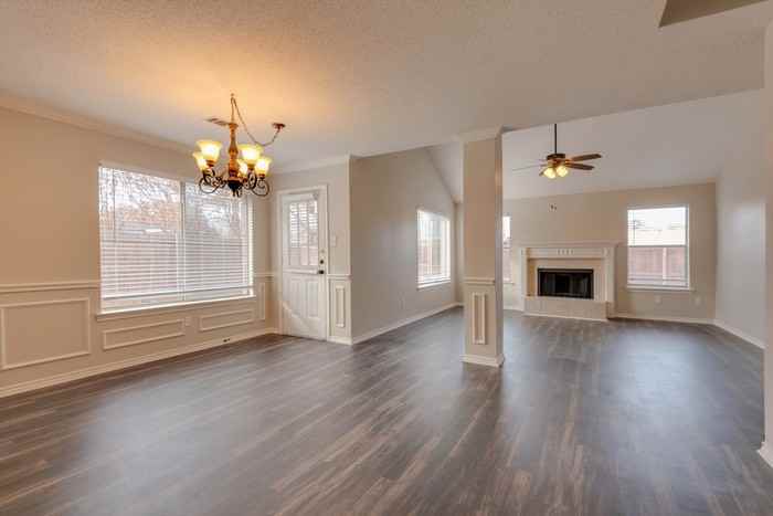 626 Dove Creek Circle - Photo 2 of 10