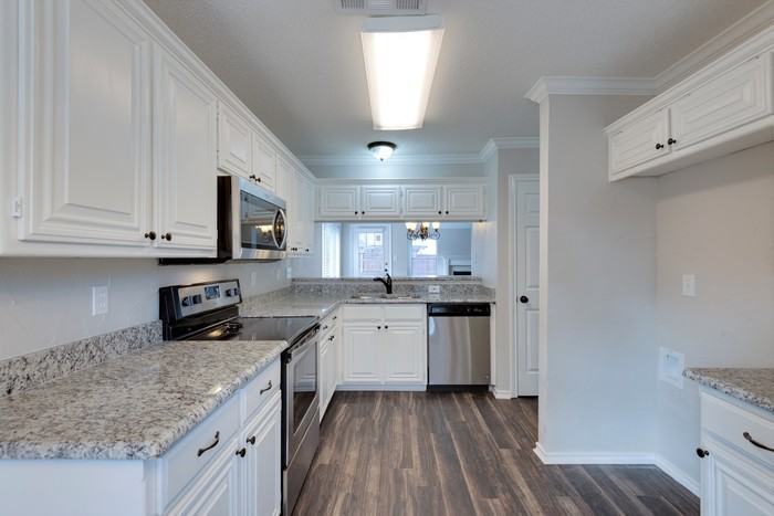 626 Dove Creek Circle - Photo 3 of 10