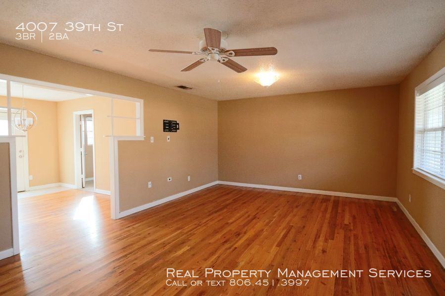 4007 39th St - Photo 2 of 8