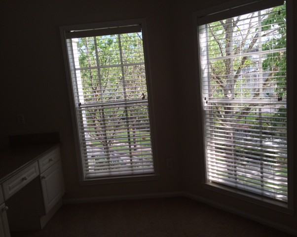 464 Water St - Photo 4 of 16