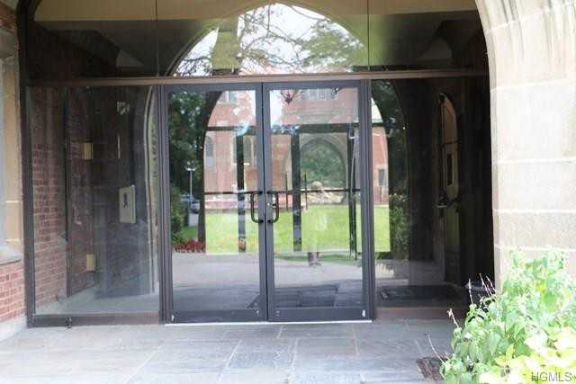 316 Chateau Rive - Photo 3 of 23