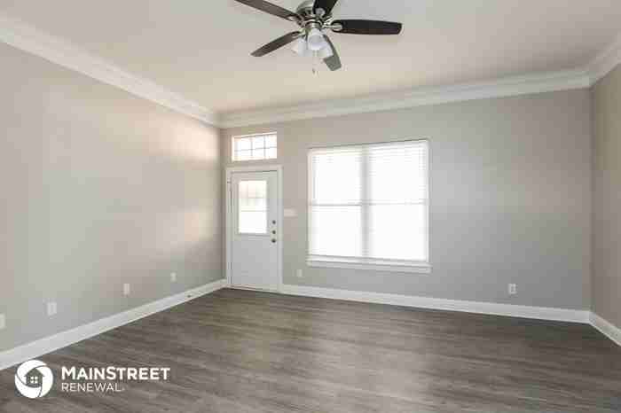 242 Irick Court - Photo 3 of 16