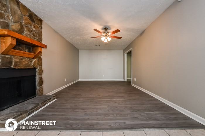 5720 Twain Drive - Photo 3 of 32