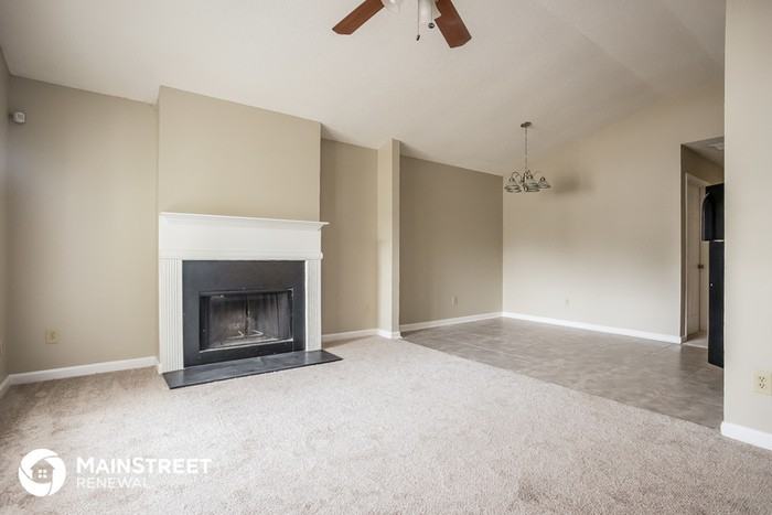 5857 Eagles Feather Lane - Photo 2 of 15