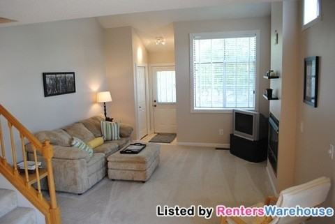 2735 Autumnwood Ln - Photo 3 of 9