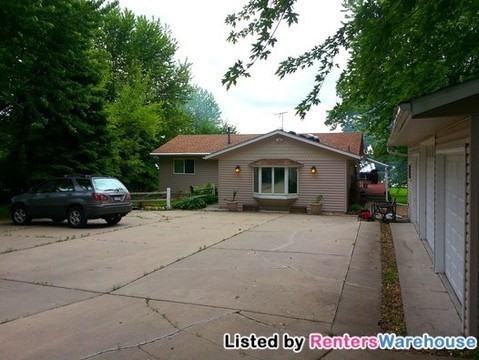 8090 86th St SW - Photo 2 of 15