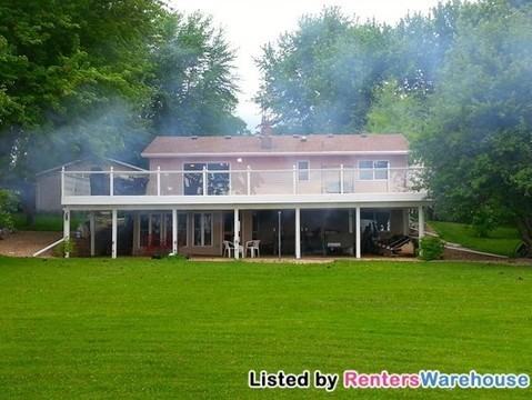 8090 86th St SW - Photo 3 of 15