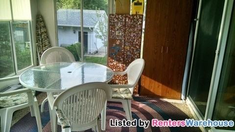 810 Louise Ave SE - Photo 3 of 4