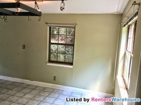 63 Lakeland Dr NE - Photo 2 of 15