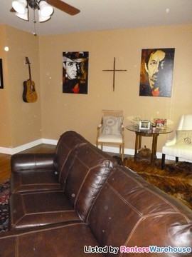 130 Carriage Ct - Photo 3 of 15