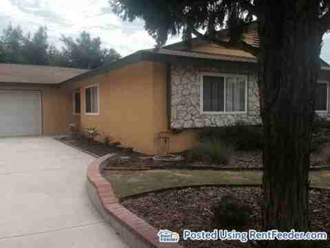 13440 Loumont St - Photo 2 of 12