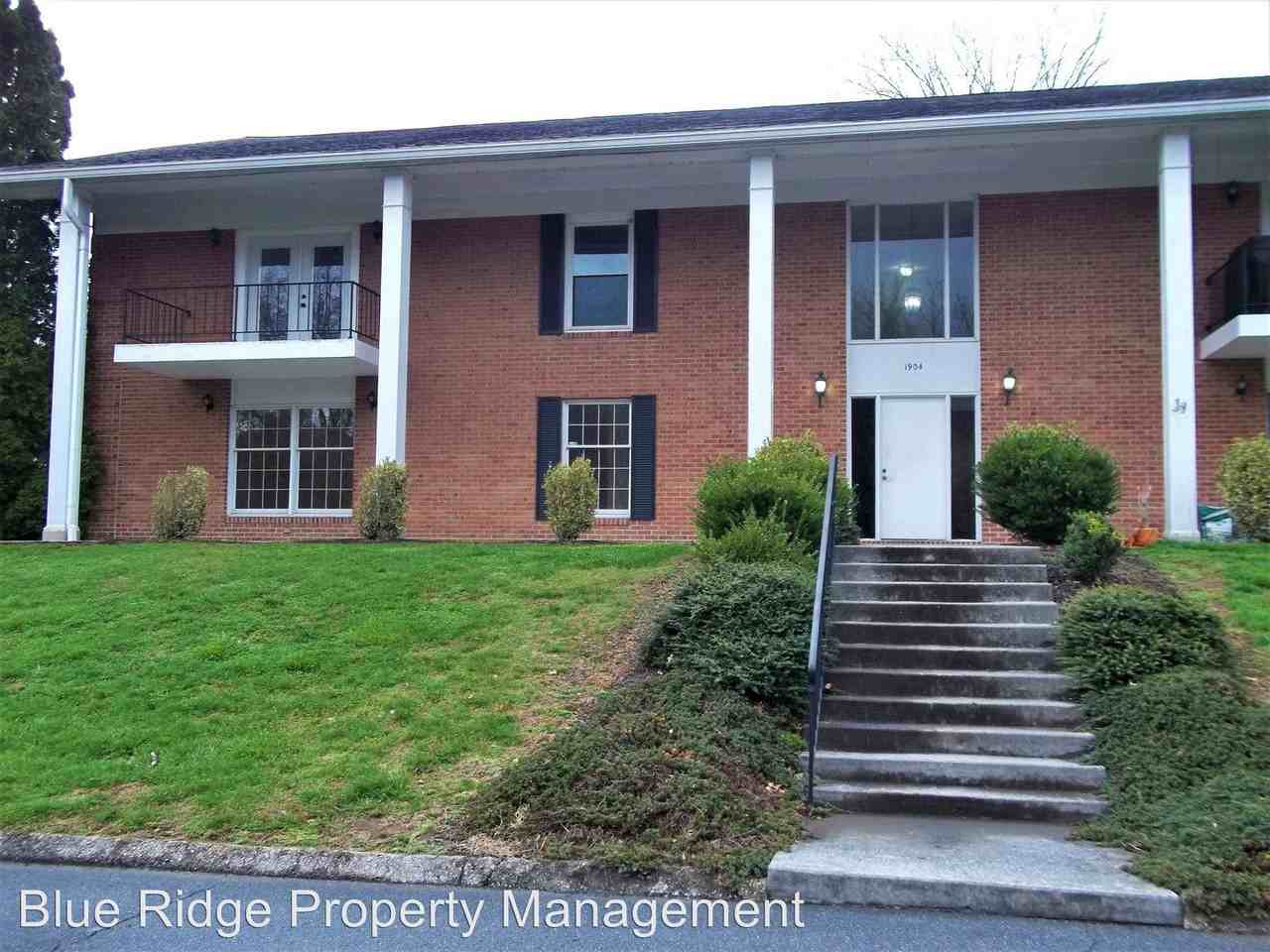 1904A A W. Manor, Kingsport, TN 37660 3 Bedroom House for Rent for $900