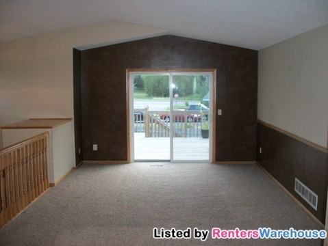 12753 5th Ave N - Photo 3 of 10