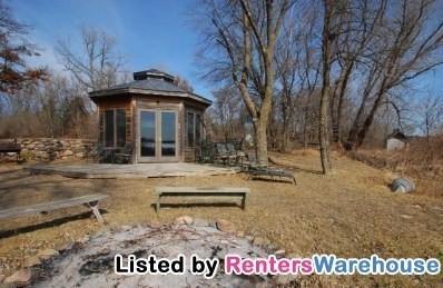 2563 Lake Ave - Photo 3 of 15