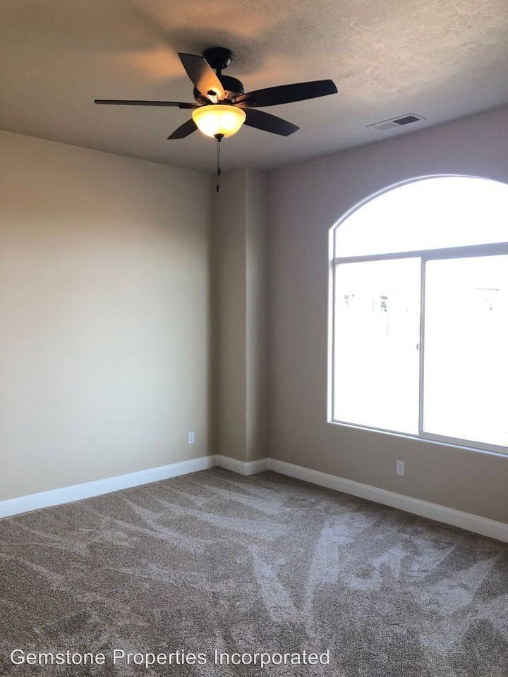 248 North 2585 West - Photo 2 of 16