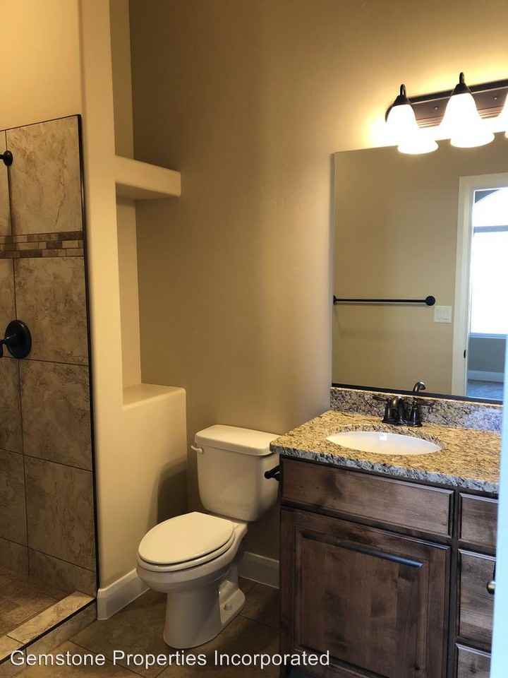 248 North 2585 West - Photo 3 of 16