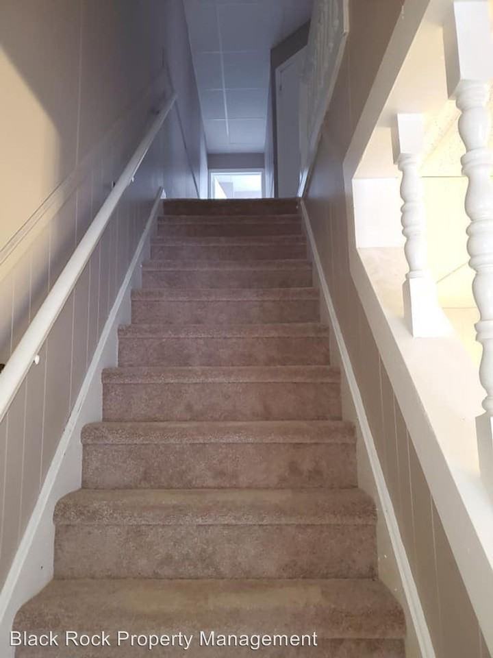 259 South 1st Street - Photo 3 of 20