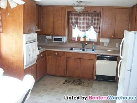 110 7th Ave SE - Photo 2 of 7