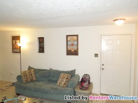 7904 Valley Manor Rd - Photo 3 of 15