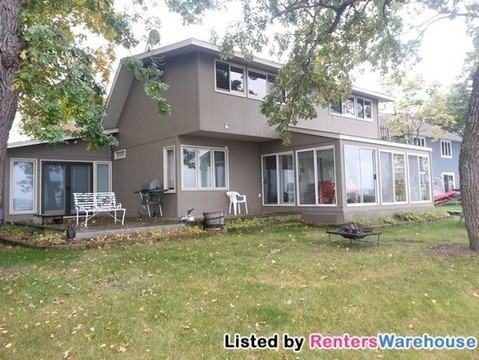10927 Lawrence Ave NW - Photo 3 of 15
