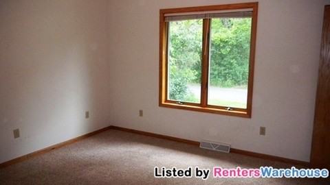 107 McGregor Ave N - Photo 3 of 14