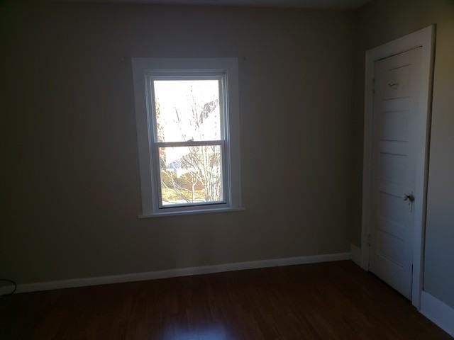 362 New York - Photo 2 of 7