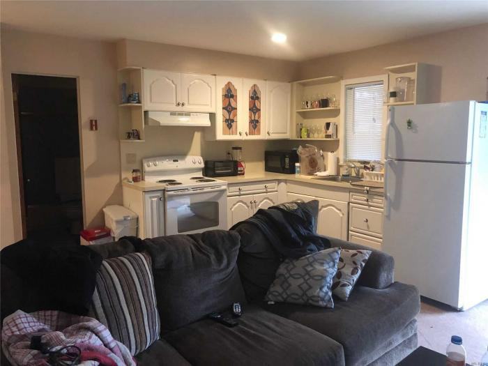 9 Grace Ct - Photo 3 of 7