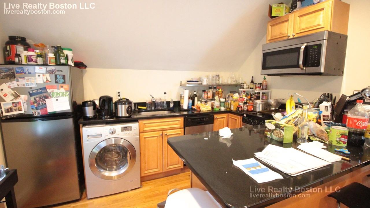 171 Fuller Street - Photo 2 of 2