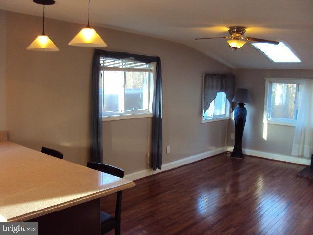 1509 Robinson Road - Photo 3 of 40