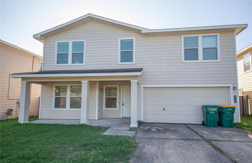 310 Falling Pine Drive - Photo 2 of 15
