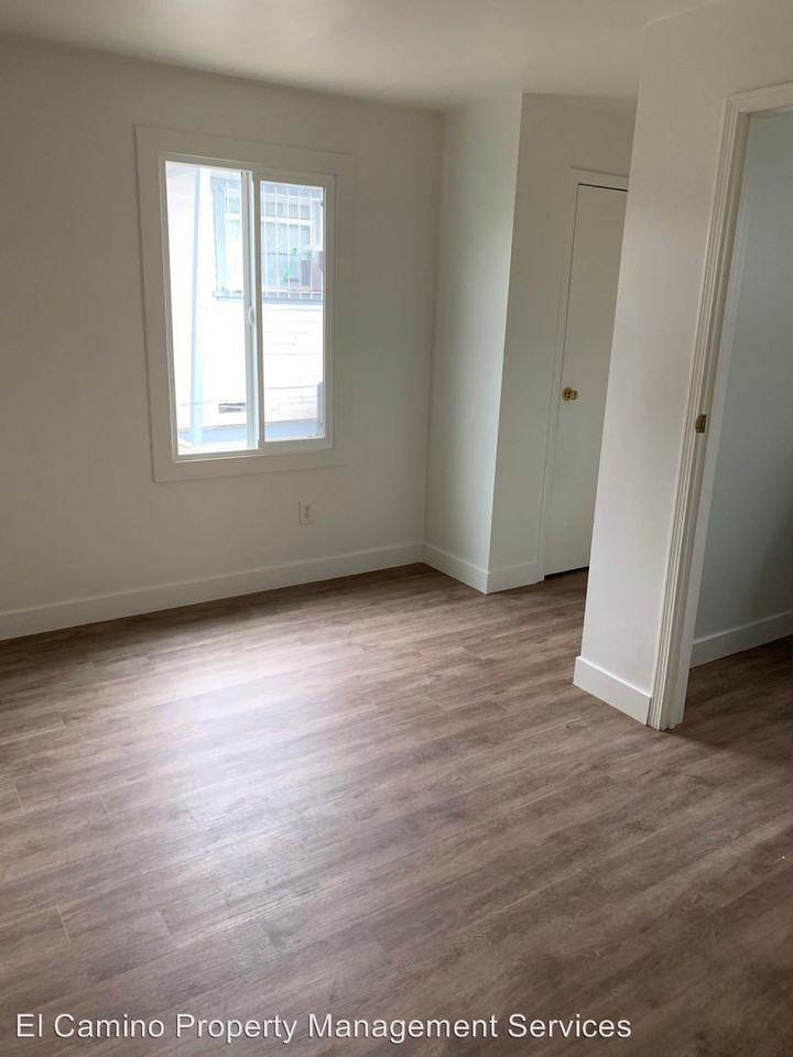 325 W Spruce Ave - Photo 3 of 16