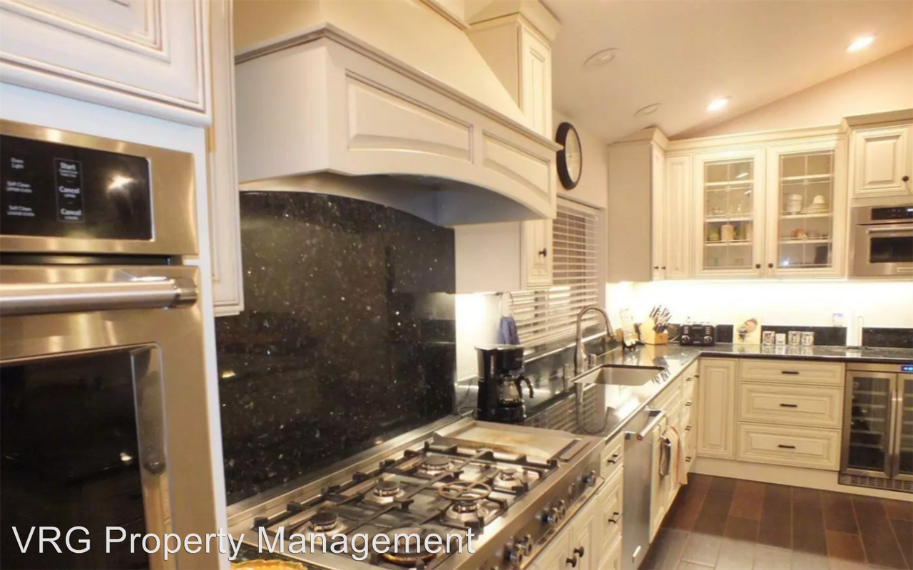 2740 Dove Meadow Court - Photo 3 of 15