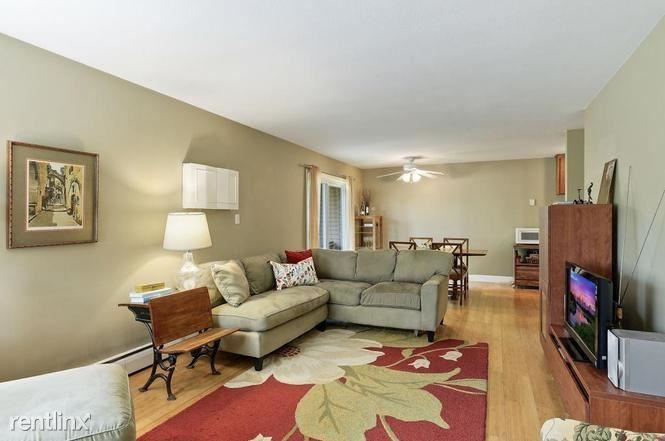 5911 Oxford St #9 - Photo 3 of 8