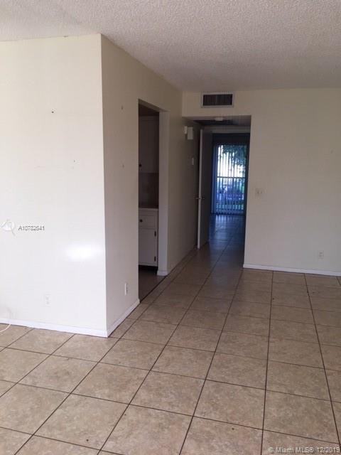 13455 Sw 9th Ct 211j - Photo 3 of 12