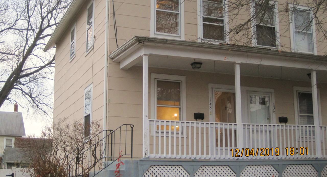 138 S 7th Avenue - Photo 2 of 9