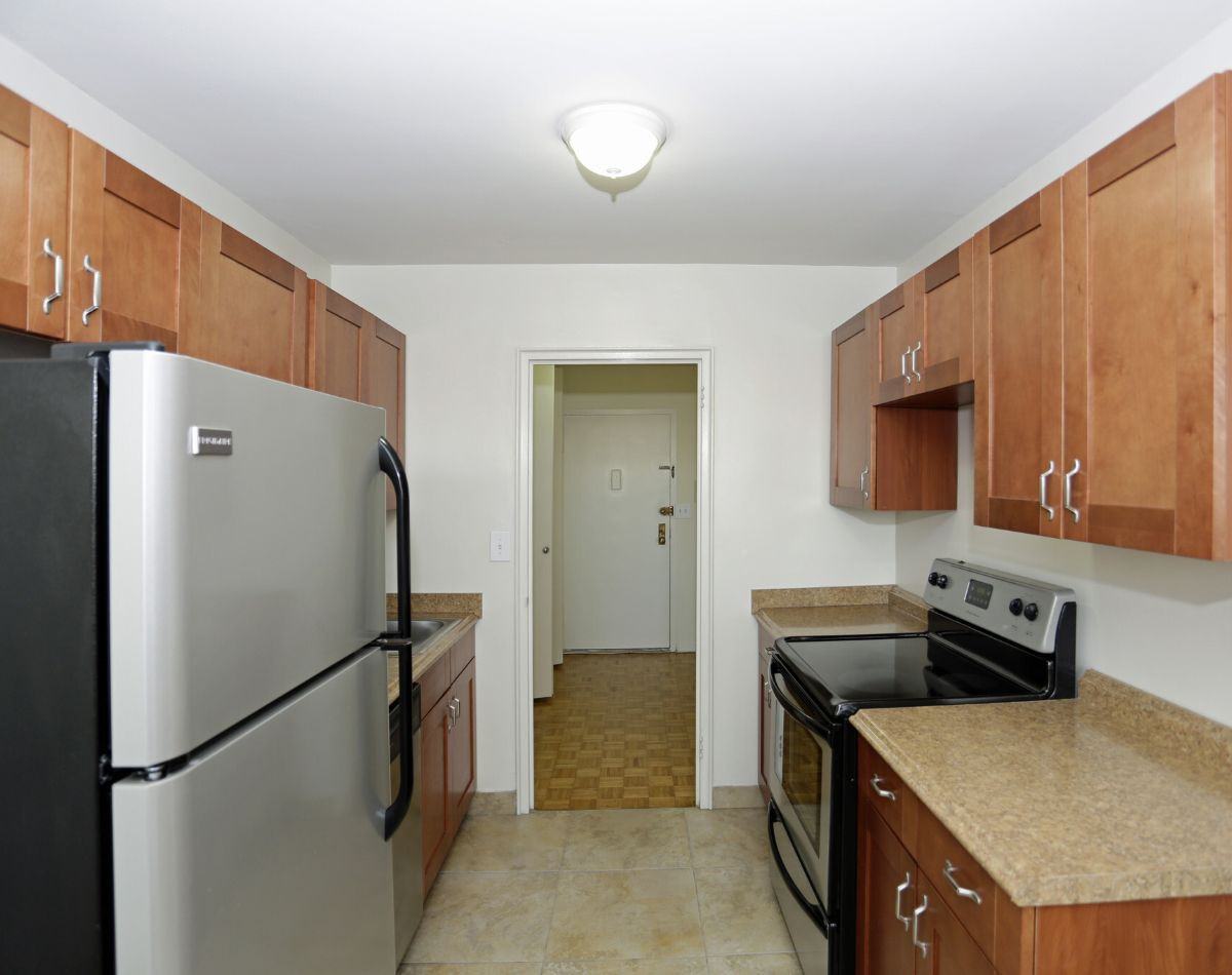 Troy Towers - Photo 2 of 32