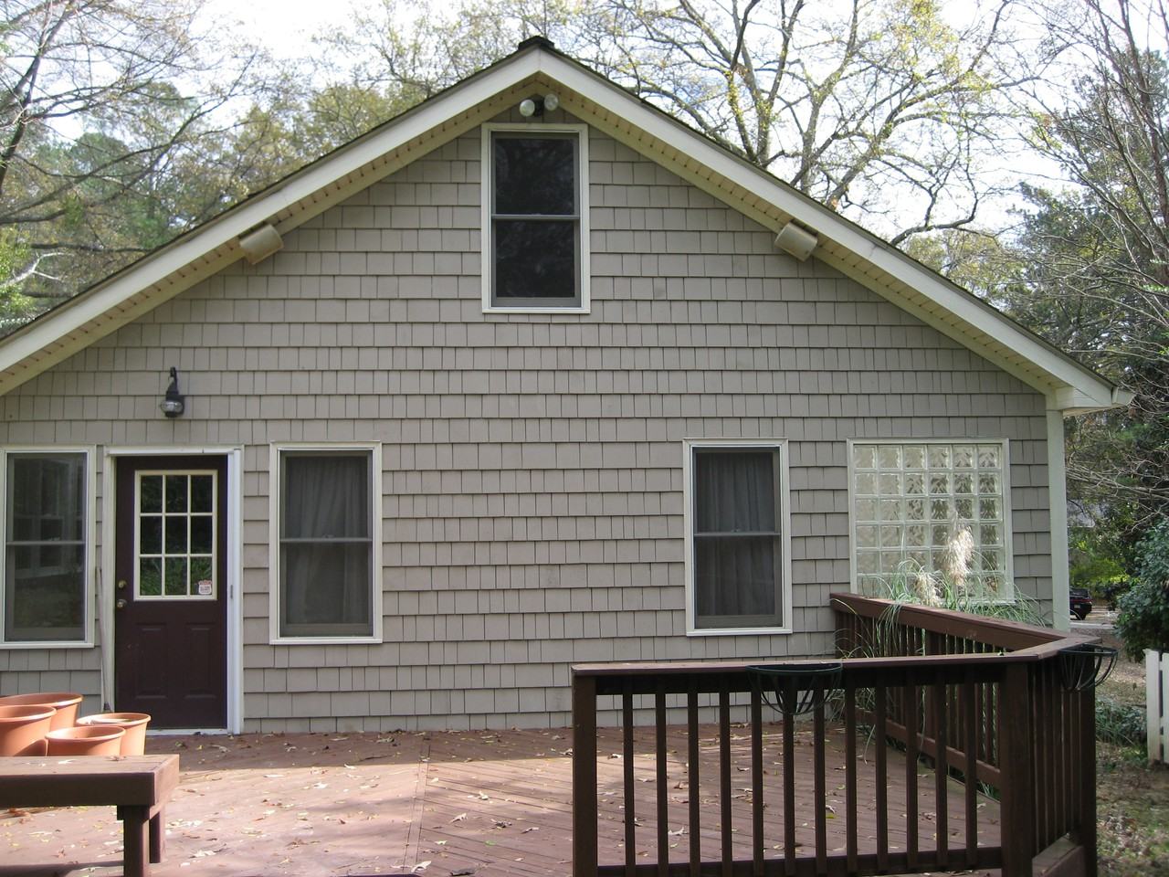 3176 Clairwood Terrace - Photo 2 of 11