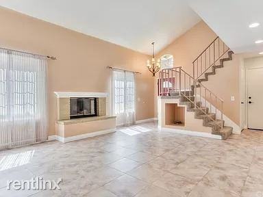 25112 Sanoria St - Photo 2 of 16