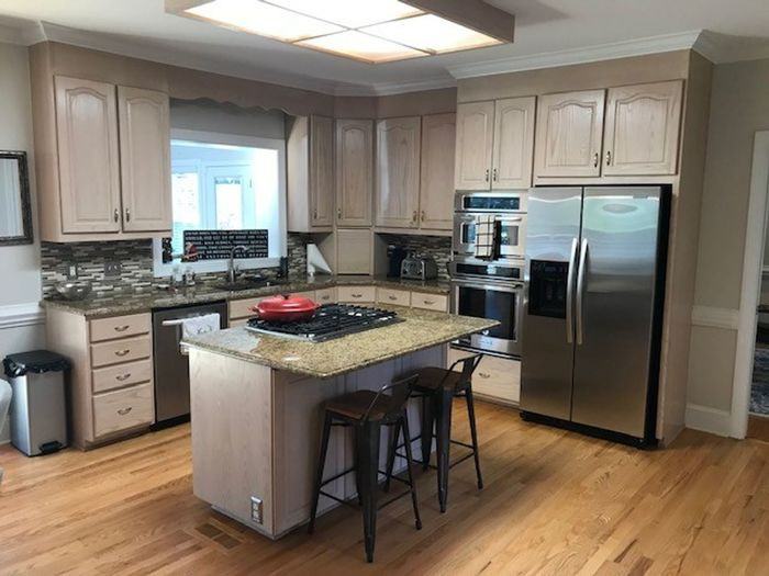 7301 Leharne Drive - Photo 2 of 35