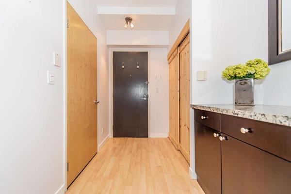 1005 King Street West #130 - Photo 2 of 19