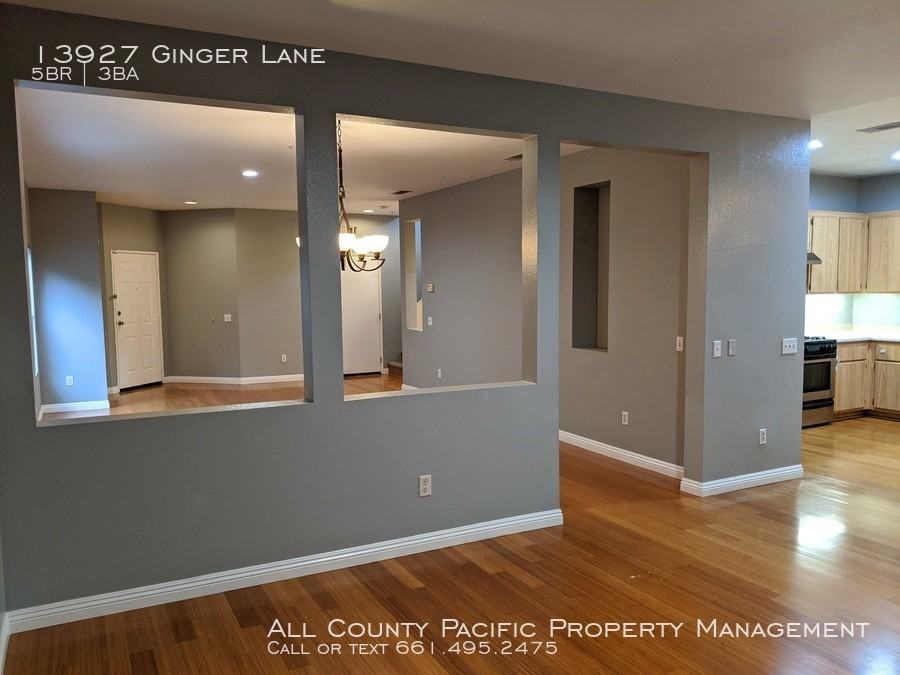 13927 Ginger Lane - Photo 3 of 14