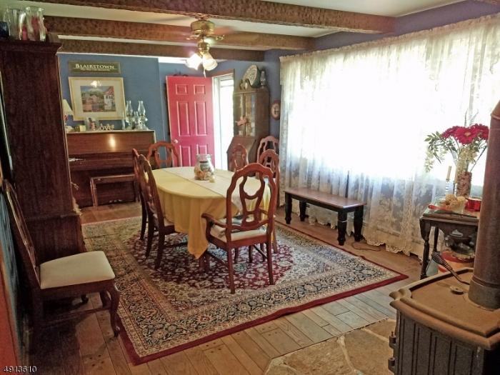 955 Mt Holly Rd - Photo 3 of 25