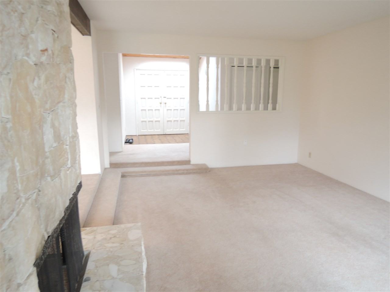 5150 Wallace Ave - Photo 2 of 17